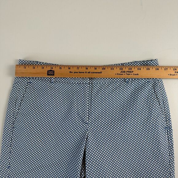 Ann Taylor Women's Devin Fit Bermuda Shorts Blue White Print Size 6 - Picture 6 of 10